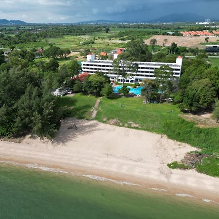 Purimas Beach Hotel & Spa Ban Chang  Exterior foto