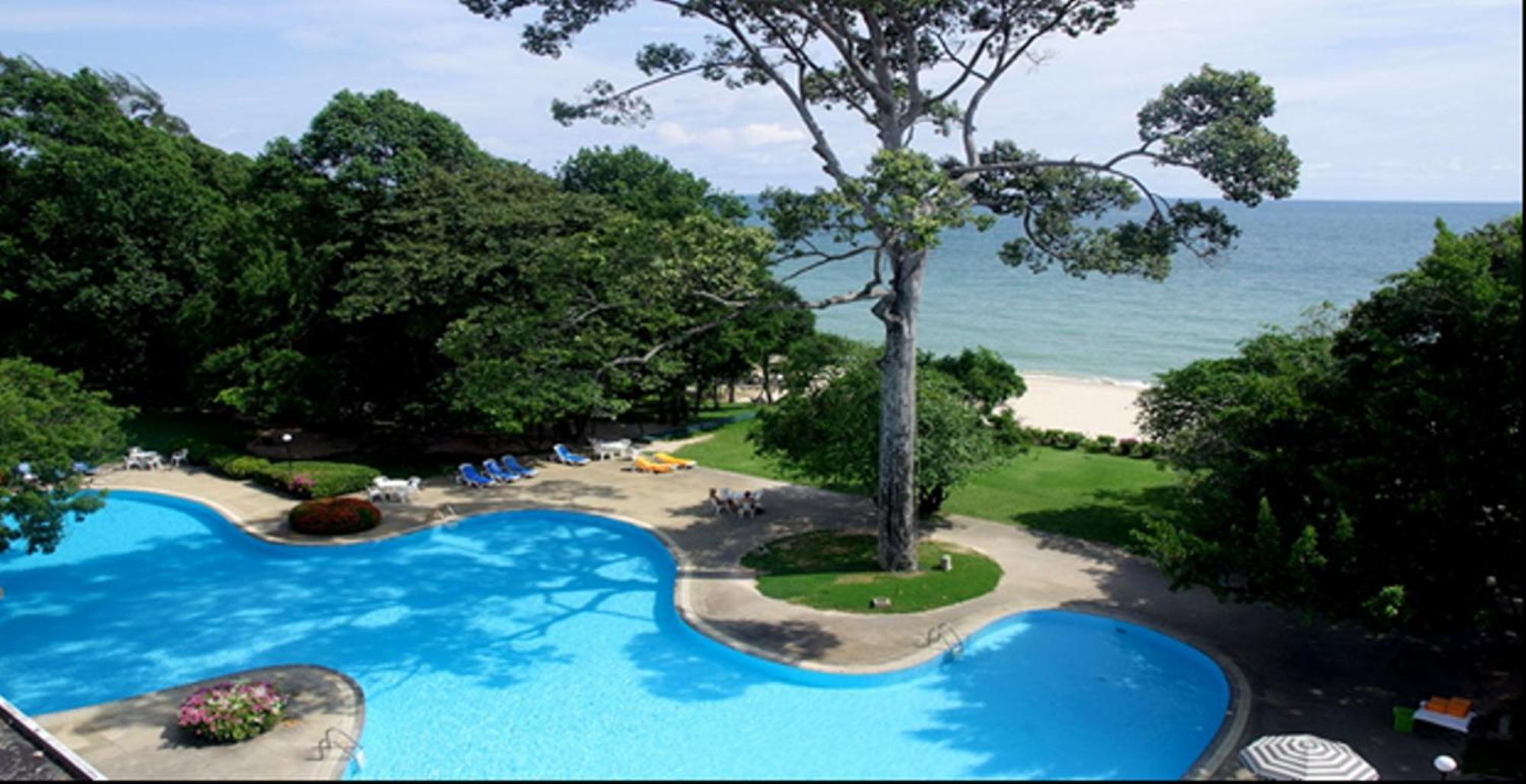 Purimas Beach Hotel & Spa Ban Chang  Exterior foto